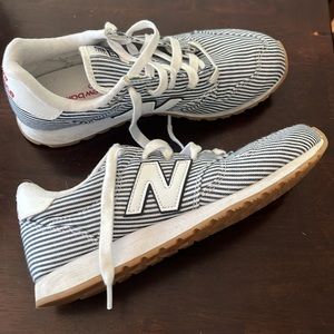 New Balance striped sneakers - 7.5